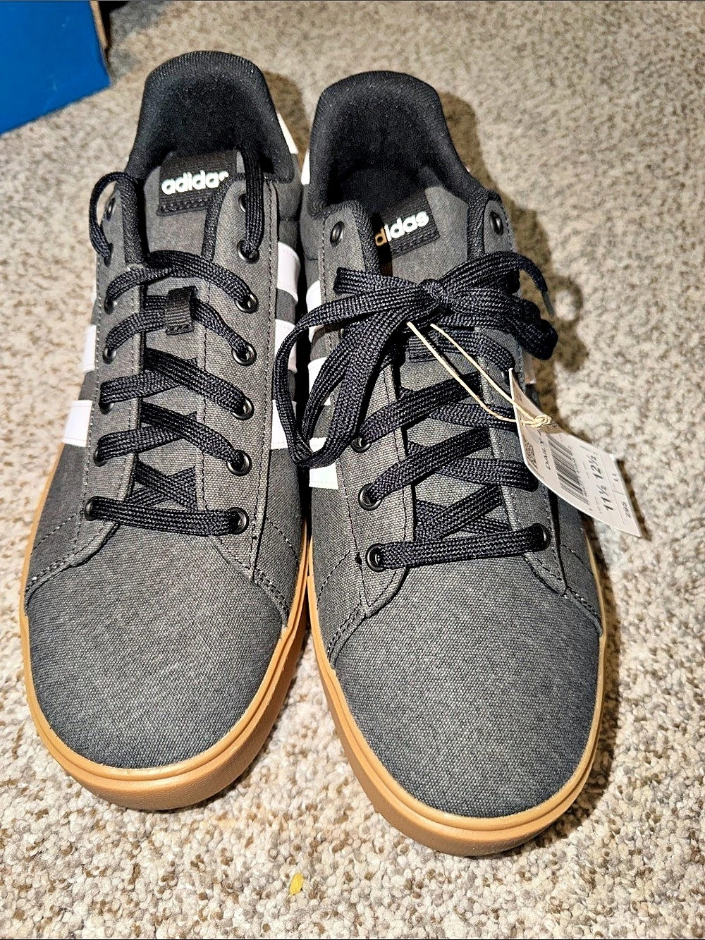 adidas Daily 4.0 Sneakers Gray & White US 11.5 NWT